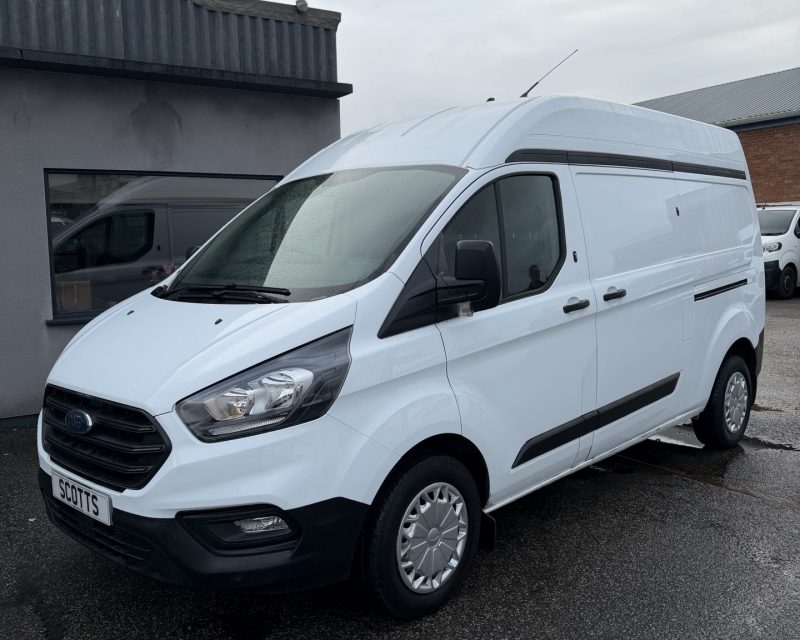 Ford Transit Custom 2.0 EcoBlue Trend L2H2 130PS