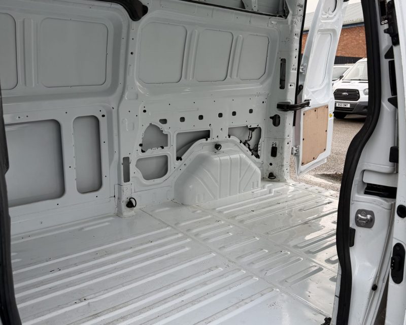 Ford Transit Custom 2.0 EcoBlue Trend L2H2 130PS