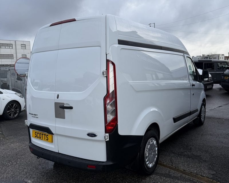 Ford Transit Custom 2.0 EcoBlue Trend L2H2 130PS