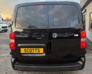 Vauxhall Vivaro 2.0 Turbo D Professional 3100 145 ps LWB
