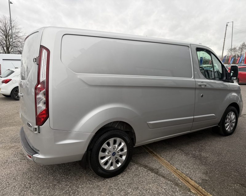 Ford Transit Custom 2.0 EcoBlue 300 Limited SWB