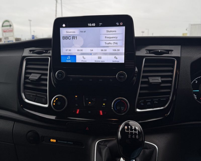 Ford Transit Custom 2.0 EcoBlue 300 130 Limited LWB