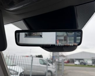 Ford Transit Custom 2.0 EcoBlue CrewVan Limited SWB