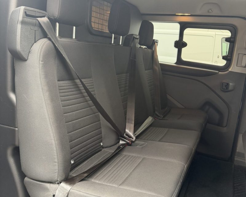 Ford Transit Custom 2.0 EcoBlue CrewVan Limited SWB
