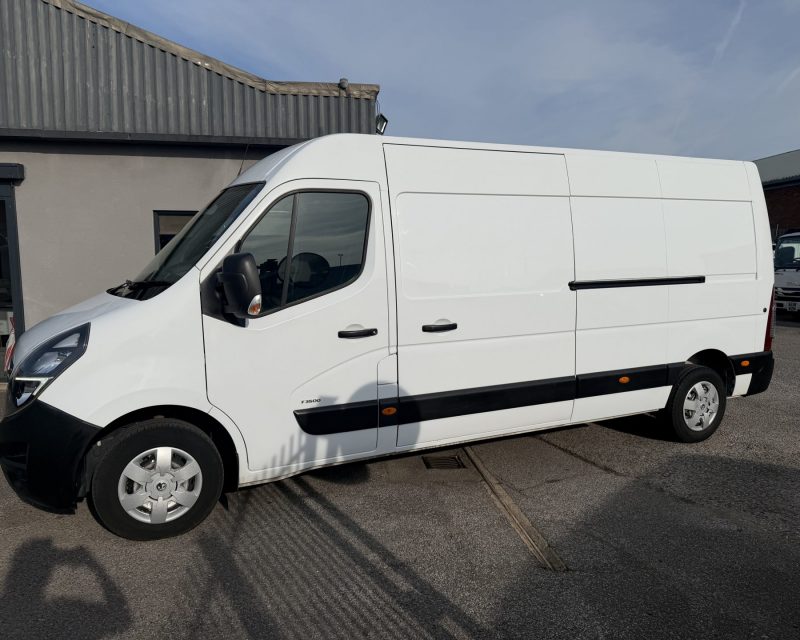Vauxhall Movano 2.3 CDTi Turbo D L3H3 150ps