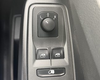 Volkswagen Caddy Maxi 2.0 TDi Commerce 102ps LWB