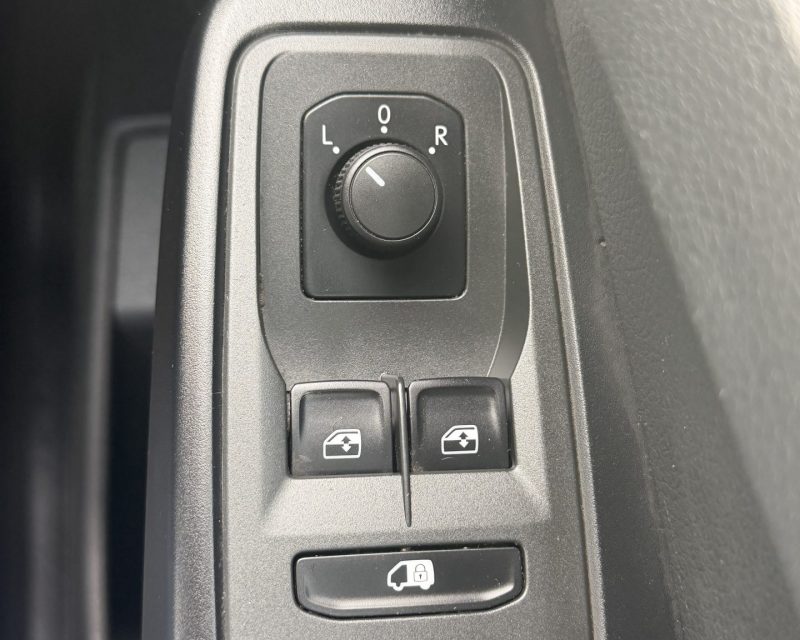 Volkswagen Caddy Maxi 2.0 TDi Commerce 102ps LWB