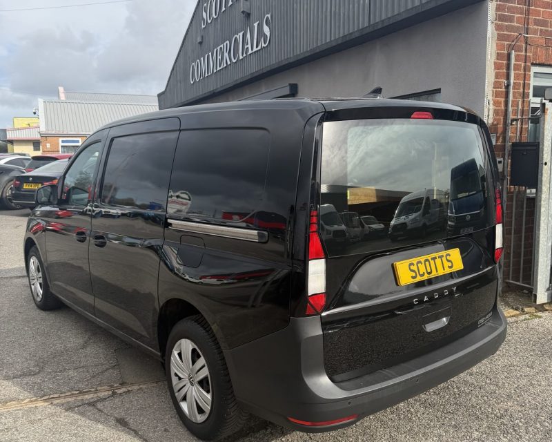 Volkswagen Caddy Maxi 2.0 TDi Commerce 102ps LWB