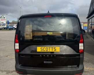 Volkswagen Caddy Maxi 2.0 TDi Commerce 102ps LWB