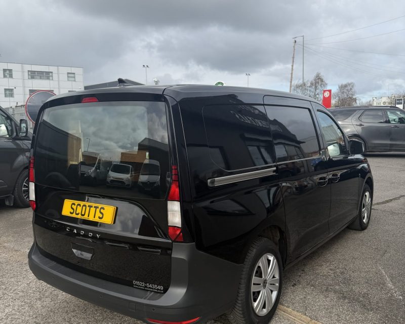 Volkswagen Caddy Maxi 2.0 TDi Commerce 102ps LWB