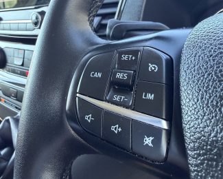 Ford Transit Custom 2.0 EcoBlue CrewVan Limited SWB