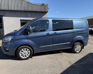 Ford Transit Custom 2.0 EcoBlue CrewVan Limited SWB