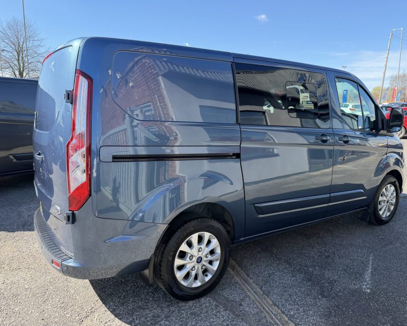 Ford Transit Custom 2.0 EcoBlue CrewVan Limited SWB