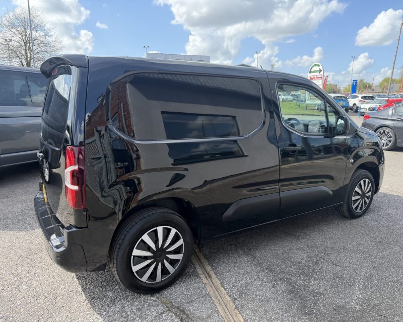 Vauxhall Combo 1.5 Turbo D Sportive Cargo 2000 SWB