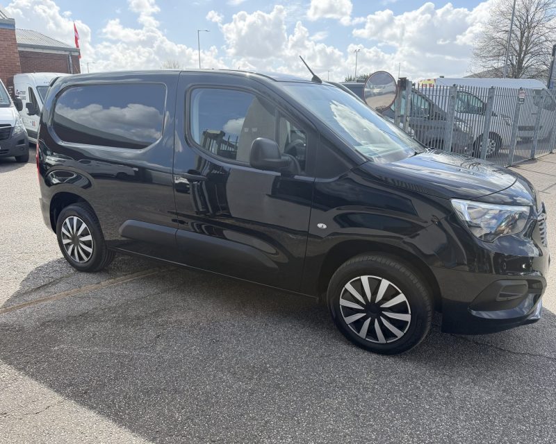 Vauxhall Combo 1.5 Turbo D Sportive Cargo 2000 SWB