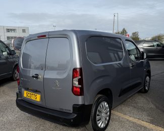 Peugeot Partner 1.5 BlueHDi Professional 1000 SWB