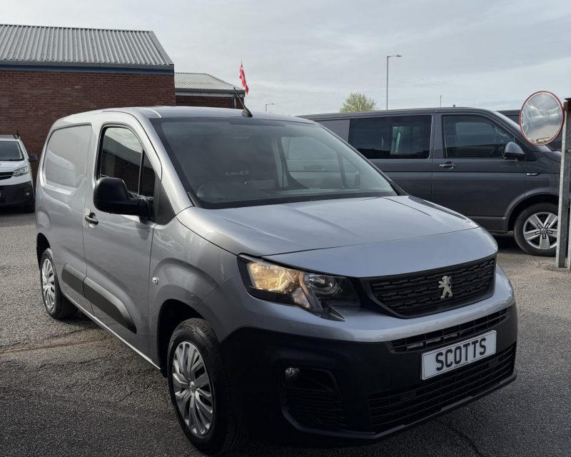 Peugeot Partner 1.5 BlueHDi Professional 1000 SWB