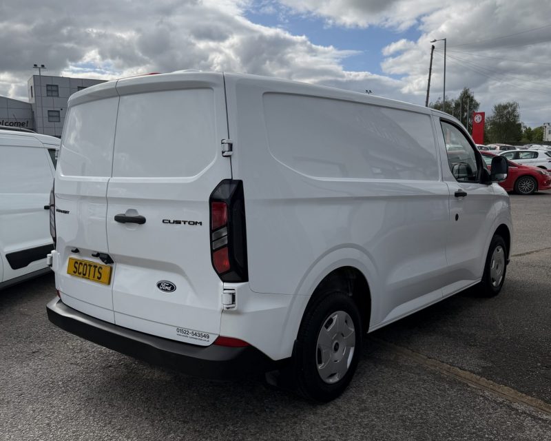 Ford Transit Custom 2.0 EcoBlue 300 136ps Trend SWB