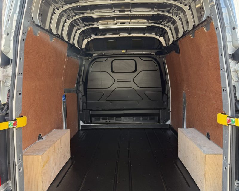 Ford Transit Custom 2.0 EcoBlue 130ps High Roof LWB Limited Van