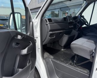 Renault Master LM35 2.3 CDTi 135 Business LWB