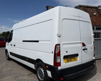 Renault Master LM35 2.3 CDTi 135 Business LWB