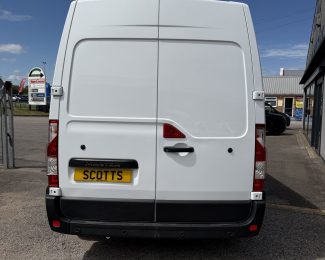 Renault Master LM35 2.3 CDTi 135 Business LWB