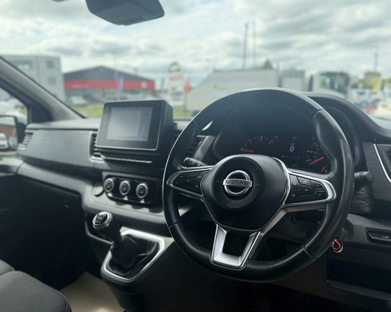 Nissan Primastar 2.0 dCi Tekna 130 LWB