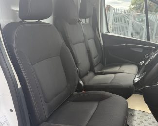 Nissan Primastar 2.0 dCi Tekna 130 LWB