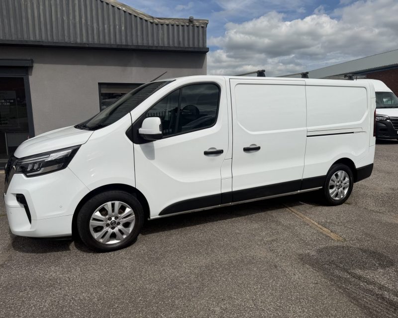Nissan Primastar 2.0 dCi Tekna 130 LWB