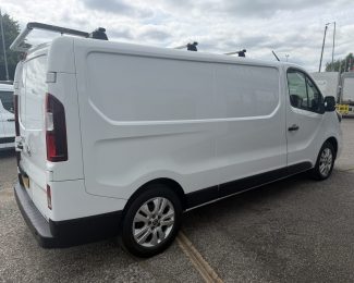 Nissan Primastar 2.0 dCi Tekna 130 LWB