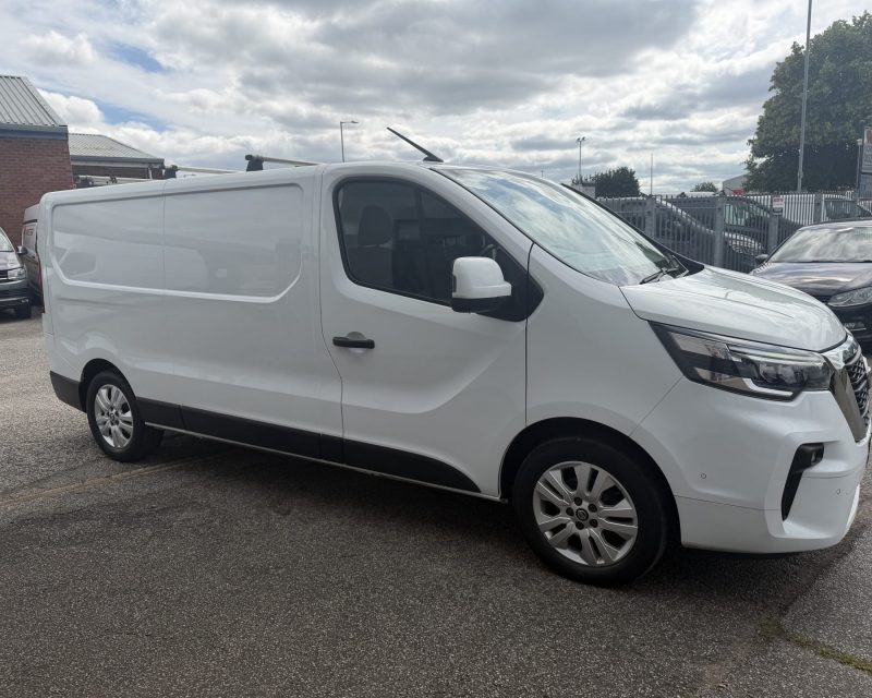 Nissan Primastar 2.0 dCi Tekna 130 LWB
