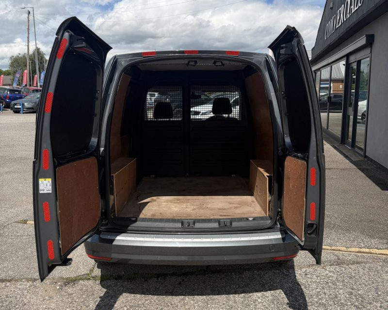 Volkswagen Caddy 2.0 TDi BlueMotion Highline Nav SWB