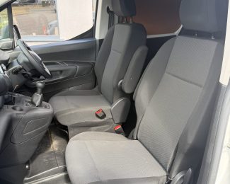 Peugeot Partner 1.5 BlueHDi Crewvan Professional 100 850 LWB