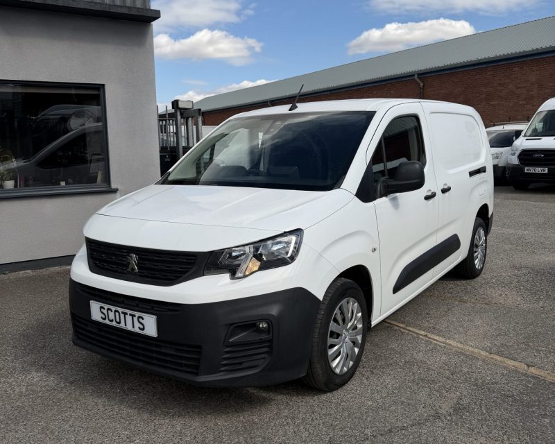 Peugeot Partner 1.5 BlueHDi Crewvan Professional 100 850 LWB