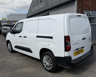 Peugeot Partner 1.5 BlueHDi Crewvan Professional 100 850 LWB