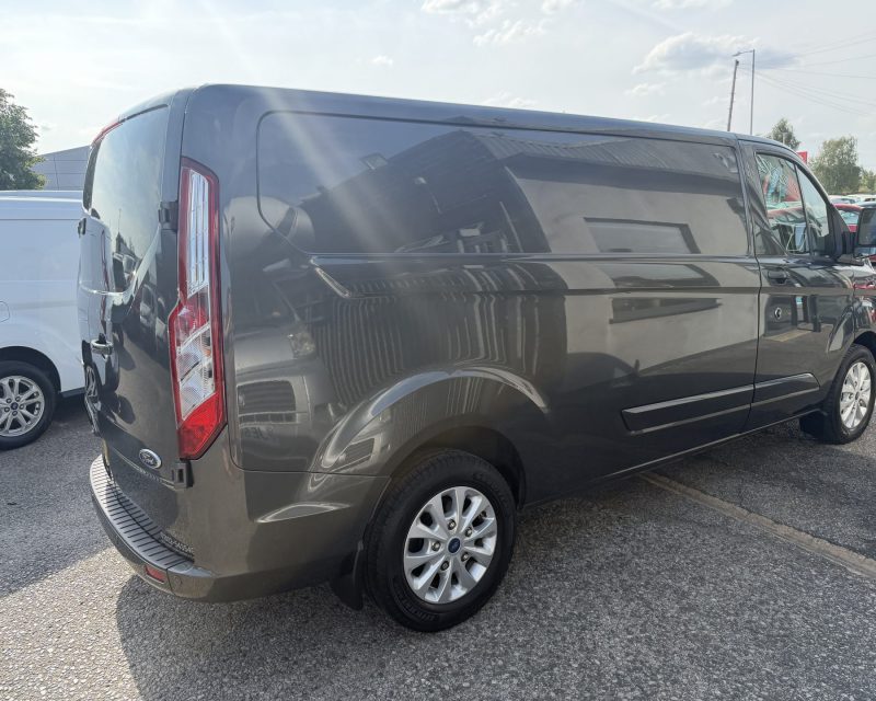 Ford Transit Custom 2.0 EcoBlue Limited 300 130ps LWB