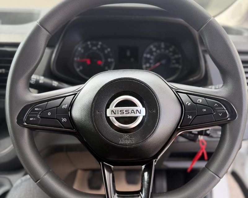Nissan Primastar SL28 Acenta 2.0 dCi SWB