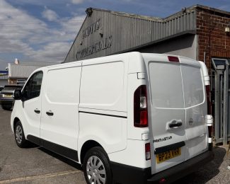 Nissan Primastar SL28 Acenta 2.0 dCi SWB