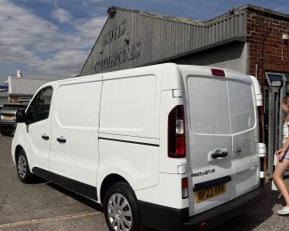 Nissan Primastar SL28 Acenta 2.0 dCi SWB