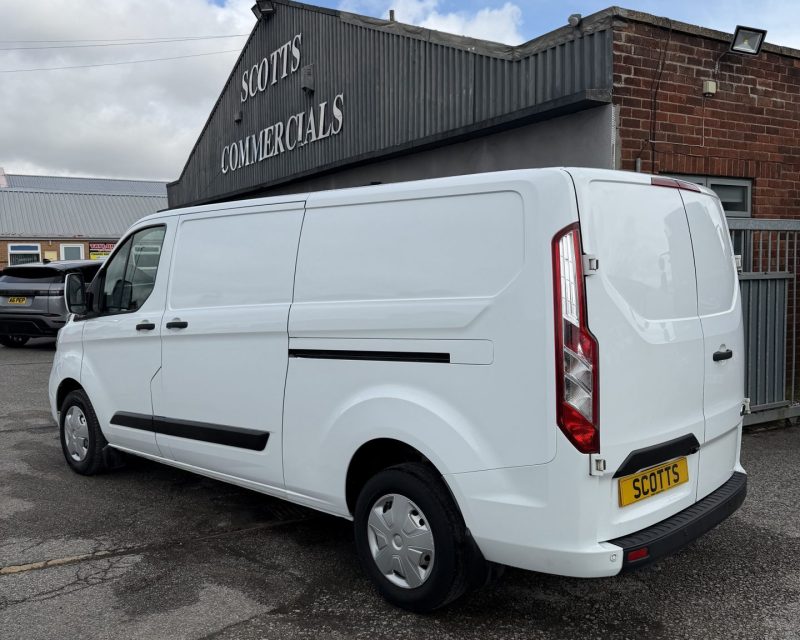 Ford Transit Custom 2.0 EcoBlue Trend LWB