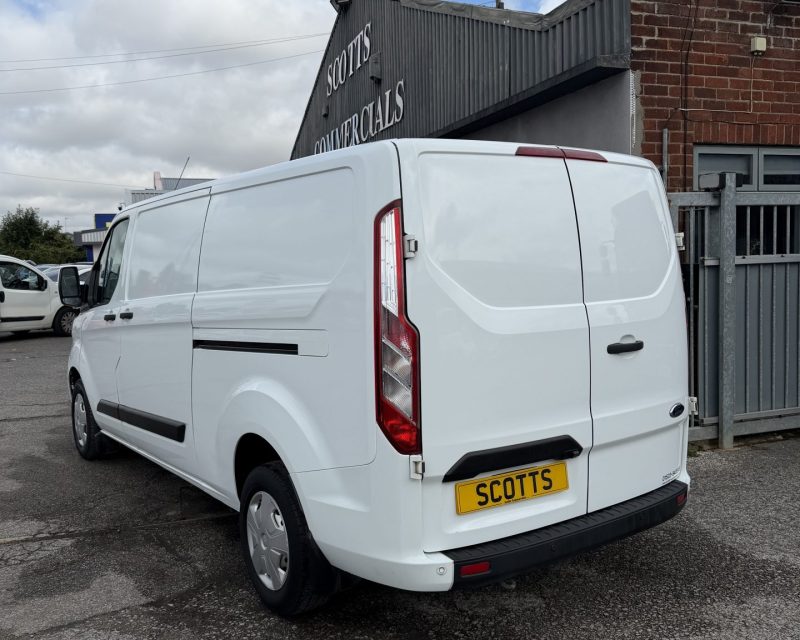 Ford Transit Custom 2.0 EcoBlue Trend LWB