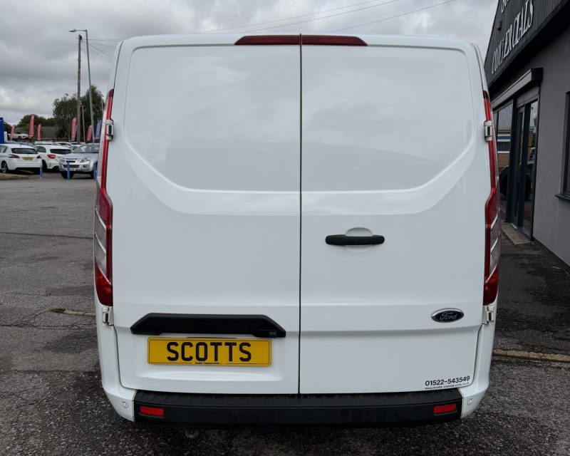 Ford Transit Custom 2.0 EcoBlue Trend LWB