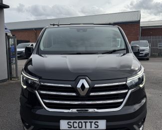 Renault Trafic 2.0 dCi 150ps Sport+ LL30 LWB