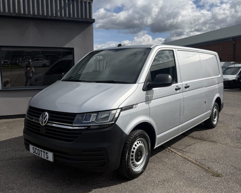 Volkswagen Transporter 2.0 TDi 150ps Tailgate LWB