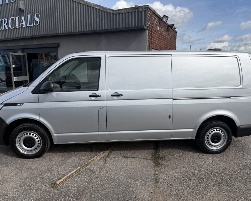 Volkswagen Transporter 2.0 TDi 150ps Tailgate LWB