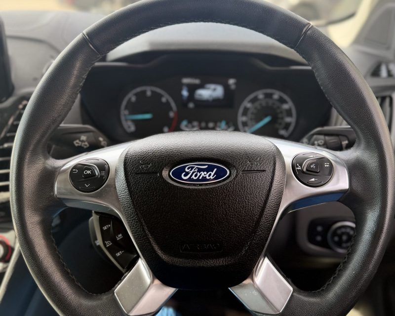 Ford Transit Connect 1.5 EcoBlue 120 Automatic LTD LWB
