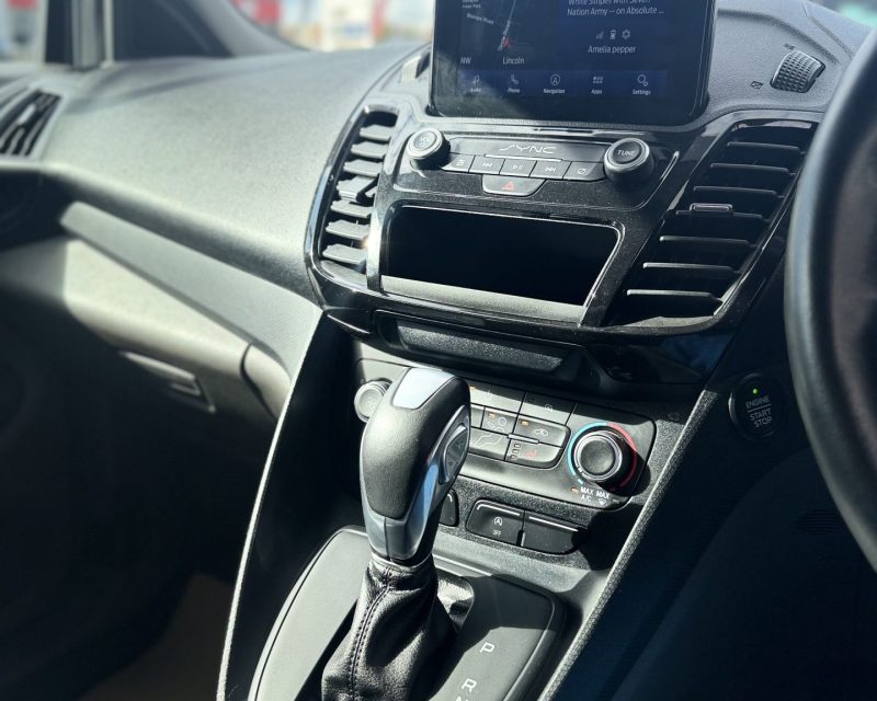 Ford Transit Connect 1.5 EcoBlue 120 Automatic LTD LWB