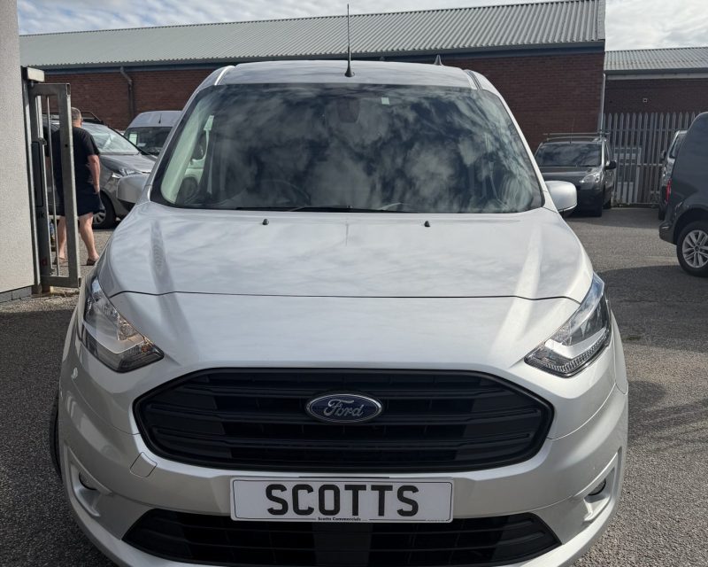 Ford Transit Connect 1.5 EcoBlue 120 Automatic LTD LWB