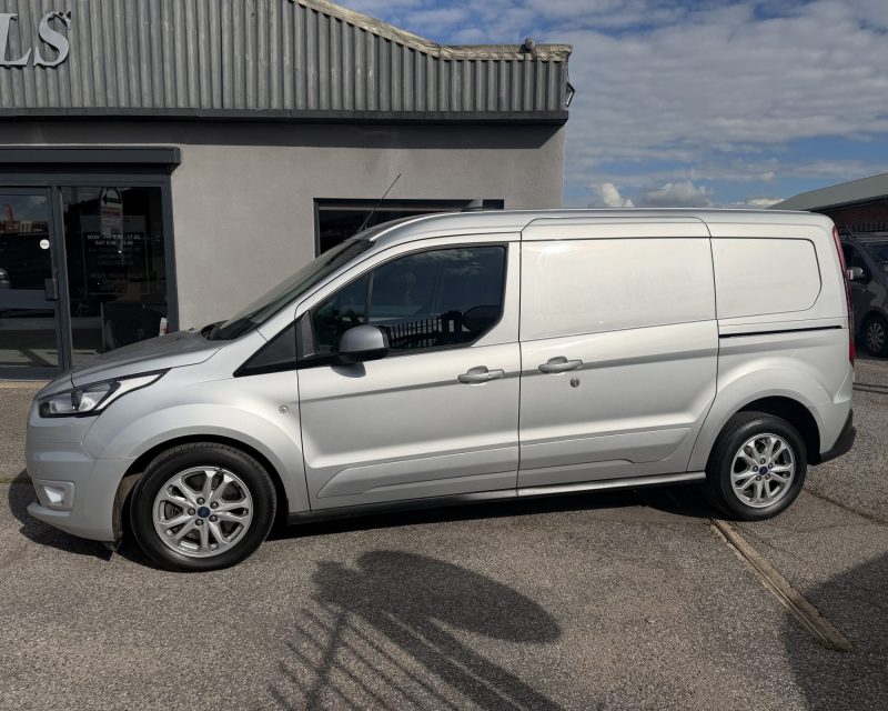 Ford Transit Connect 1.5 EcoBlue 120 Automatic LTD LWB