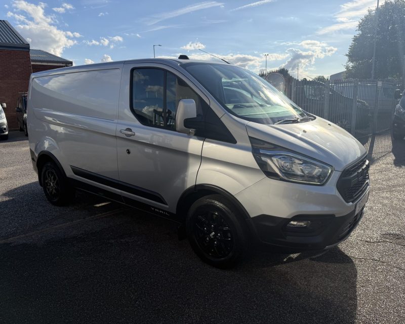 Ford Transit Custom 2.0 EcoBlue Trail 340 170ps SWB
